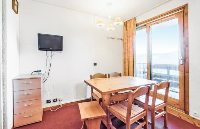 APARTMENT CAPACITY 5