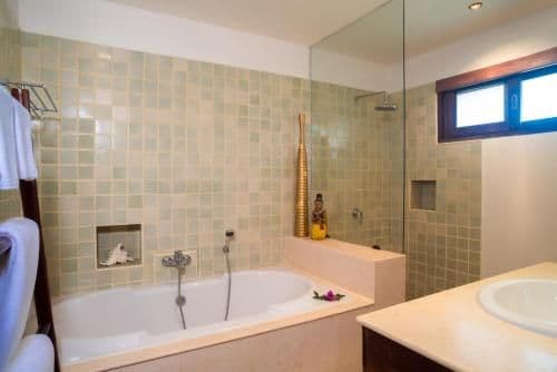 Four Bedroom Villa with Private Pool