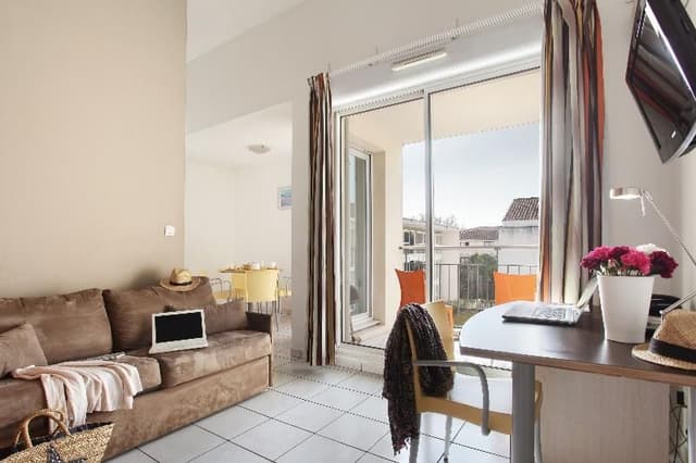 APARTMENT CAPACITY 4