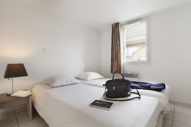 APARTMENT CAPACITY 6