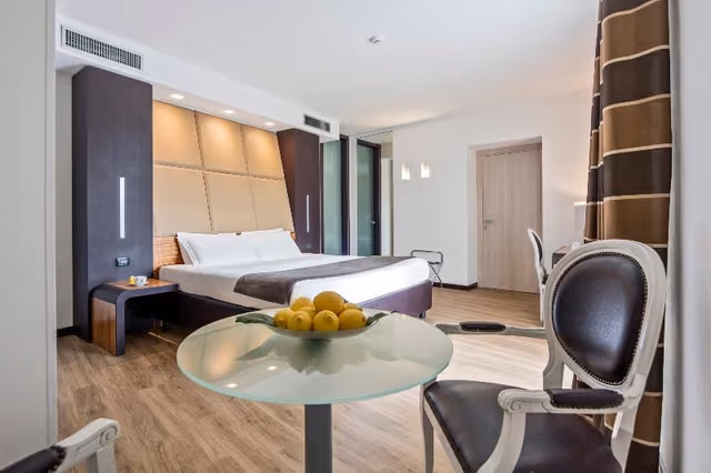 JUNIOR SUITE WITH TERRACE