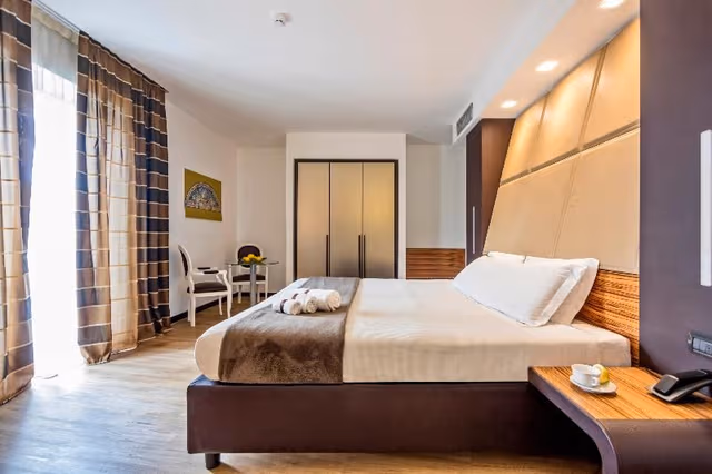 JUNIOR SUITE WITH TERRACE