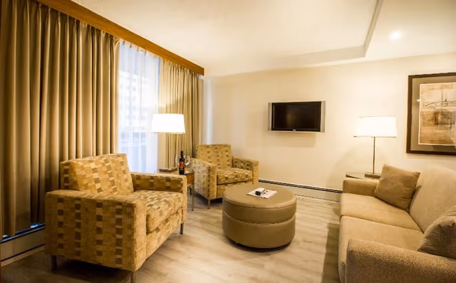 STUDIO TWO BEDS