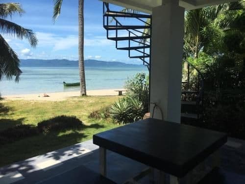Villa - Beach Front