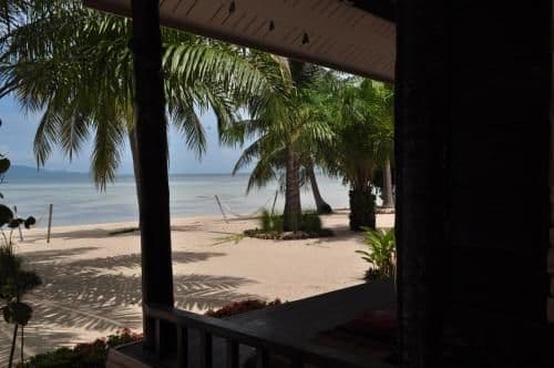 Wooden Bungalow with Beach Access