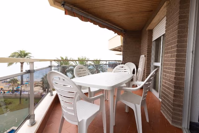 APARTMENT CAPACITY 2 TWO BEDROOMS