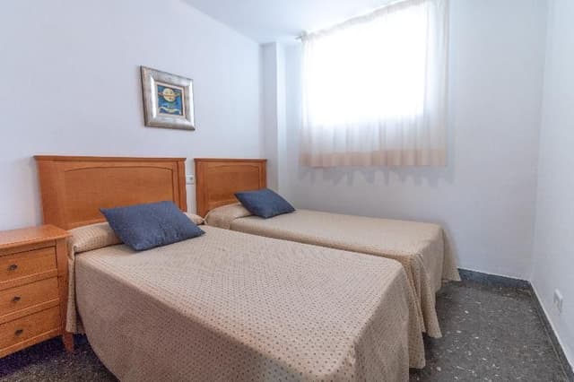 APARTMENT CAPACITY 4 TWO BEDROOMS