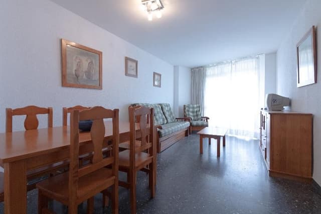 APARTMENT CAPACITY 6 TWO BEDROOMS