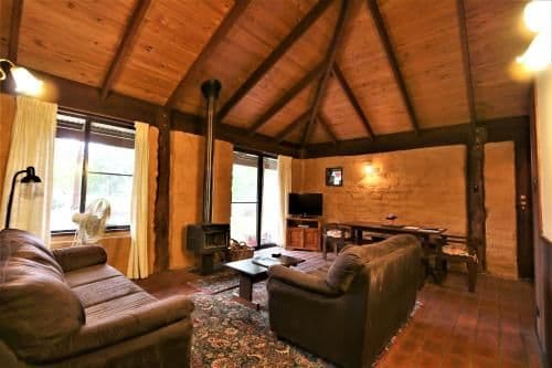 Mudbrick Cottage - One
