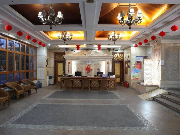 Romantic Sea View Hotel Sanya