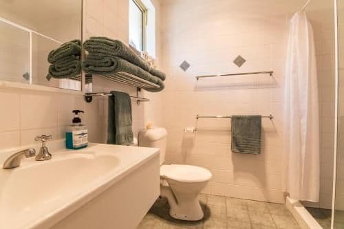Deluxe Studio Apartment