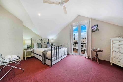 Leeuwin Queen Room with Balcony