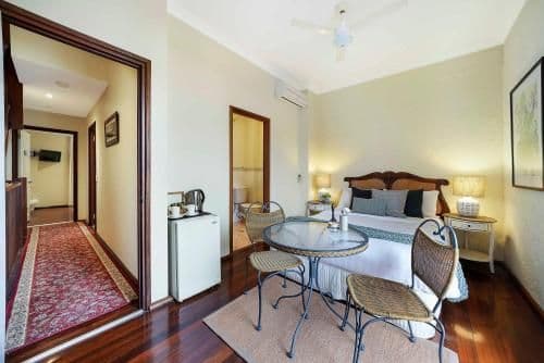 Batavia Queen Room with Balcony
