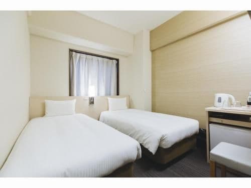 Economy Twin Room - Non-Smoking
