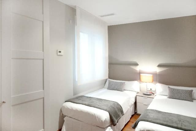APARTMENT THREE BEDROOMS