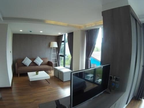Studio Premium Suite