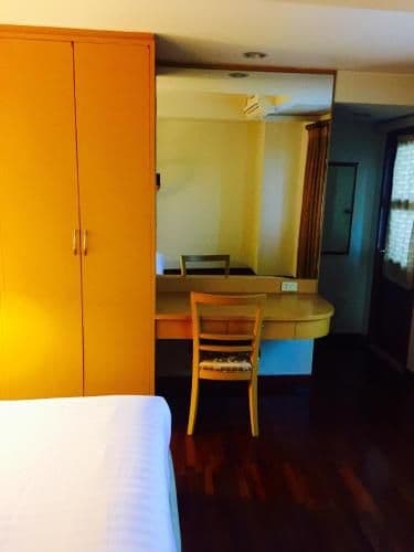 Executive One-Bedroom Suite