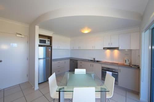 One-Bedroom Apartment with Park View 3N+