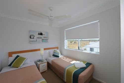 Two-Bedroom Apartment with Park View 1N