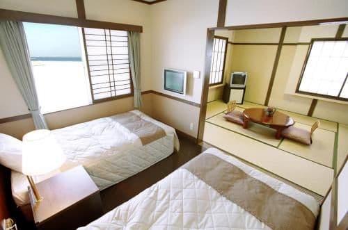 Room with Tatami Area - New Building