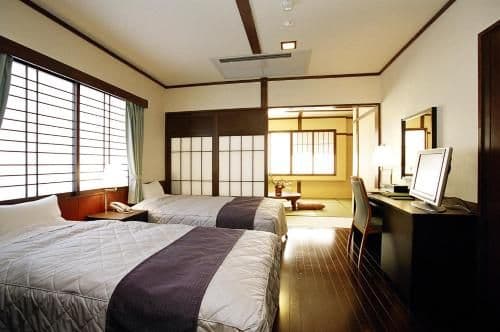 Room with Tatami Area - New Building