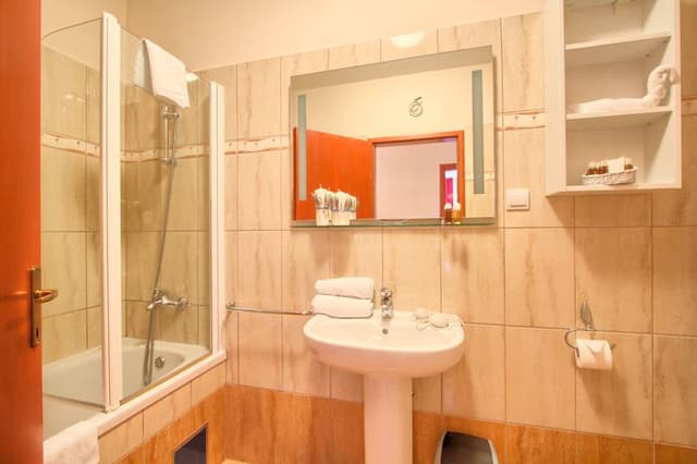 APARTMENT TWO BEDROOMS