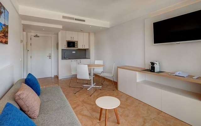 APARTMENT SUPERIOR