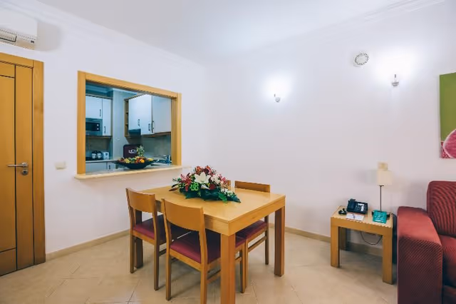 APARTMENT LUXURY TWO BEDROOMS
