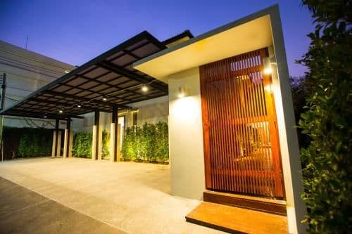 Premiere Nine Bedroom Villa with Private Pool - Beach Front