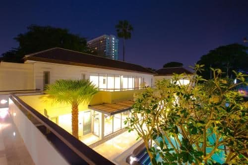 Premiere Nine Bedroom Villa with Private Pool - Beach Front