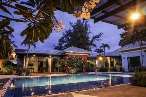Deluxe Three-Bedroom Villa with Pool View