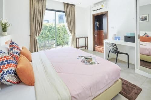 Deluxe Three-Bedroom Villa with Pool View