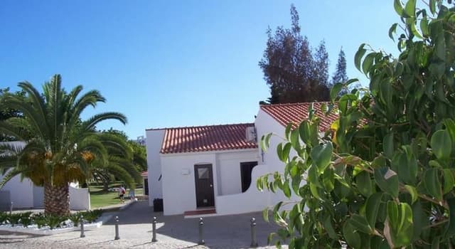VILLA THREE BEDROOMS