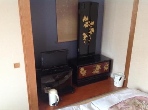 Japanese-Style Room