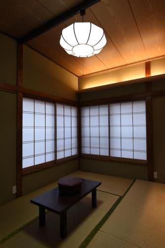 Japanese-Style Twin Room with Shared Bathroom