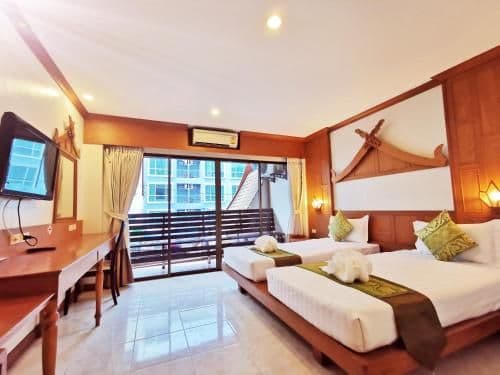 Deluxe Twin Room