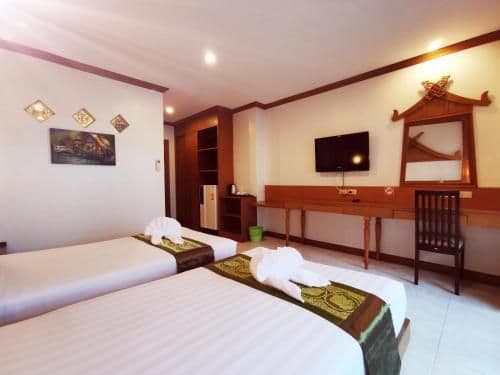 Deluxe Twin Room