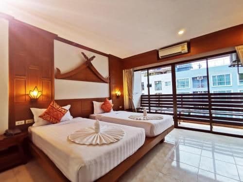 Deluxe Twin Room