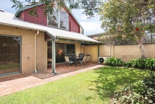 Three-Bedroom Villa with Two Bathrooms