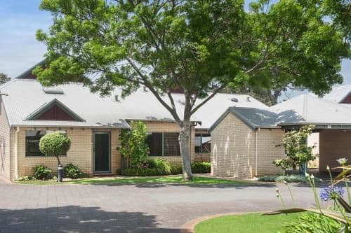 Three-Bedroom Villa with Two Bathrooms