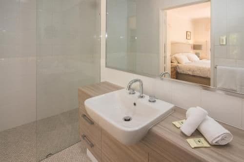 Deluxe Three-Bedroom Villa with River View