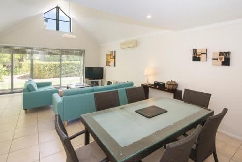 Two-Bedroom Villa with Spa Bath
