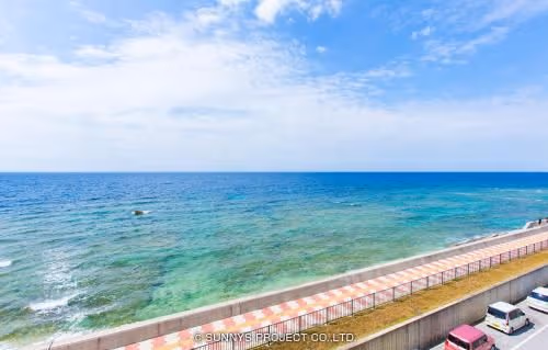 Four-Bedroom Condominium with Ocean View