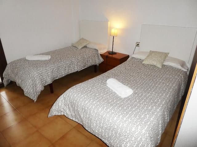 APARTMENT CAPACITY 6 TWO BEDROOMS