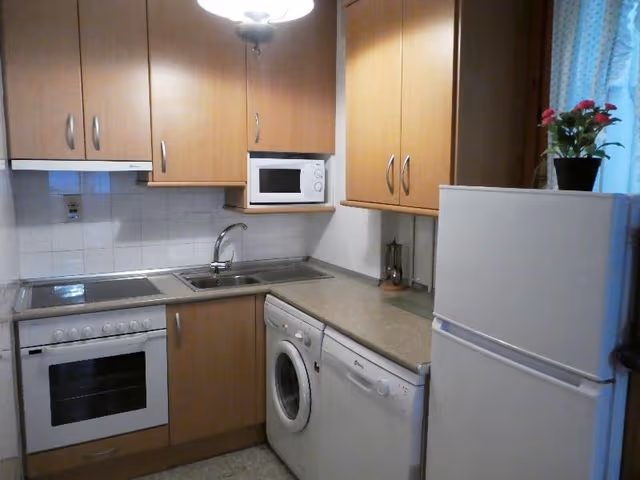 APARTMENT CAPACITY 4 ONE BEDROOM