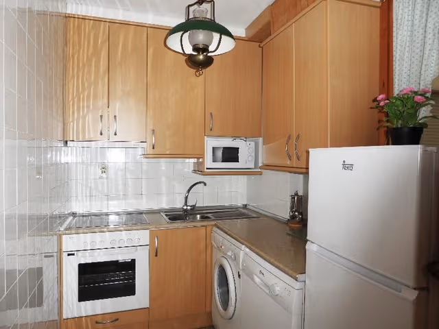 APARTMENT CAPACITY 6 TWO BEDROOMS