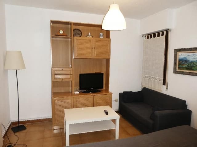 APARTMENT CAPACITY 6 TWO BEDROOMS
