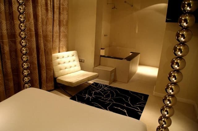JUNIOR SUITE GRAND DELUXE