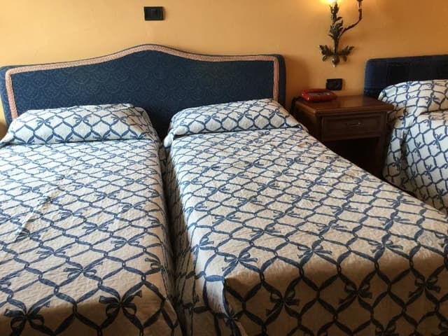 QUADRUPLE STANDARD