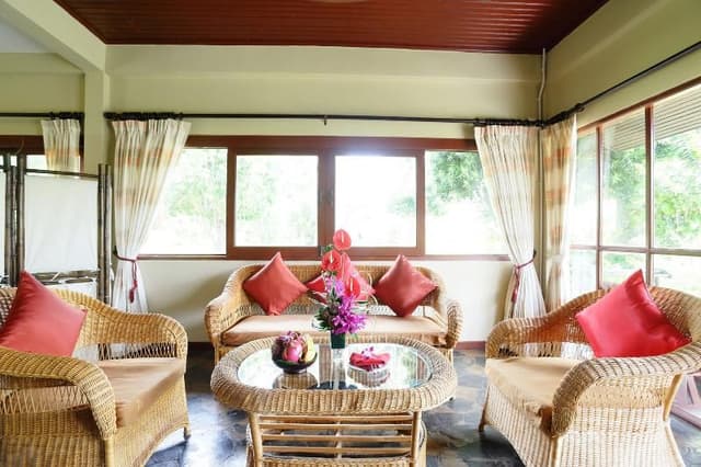 VILLA GARDEN VIEW